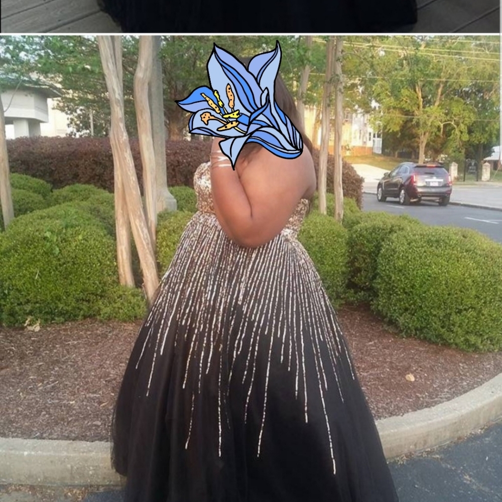 Black and gold prom dress